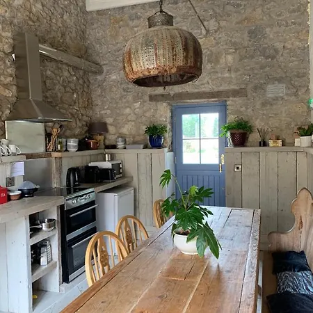 Hotwell House Enfield