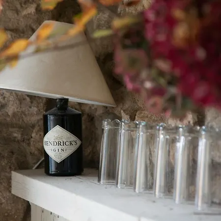 Hotwell House * Enfield