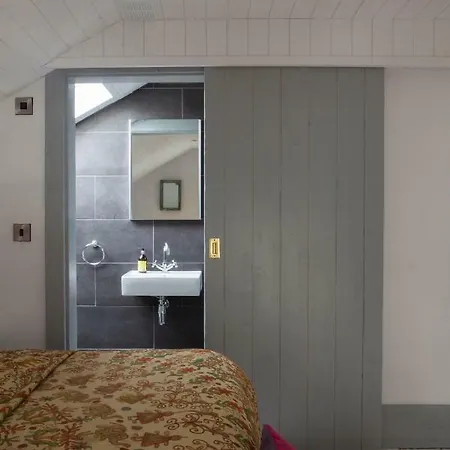 Εξοχικό σπίτι Hotwell House Enfield